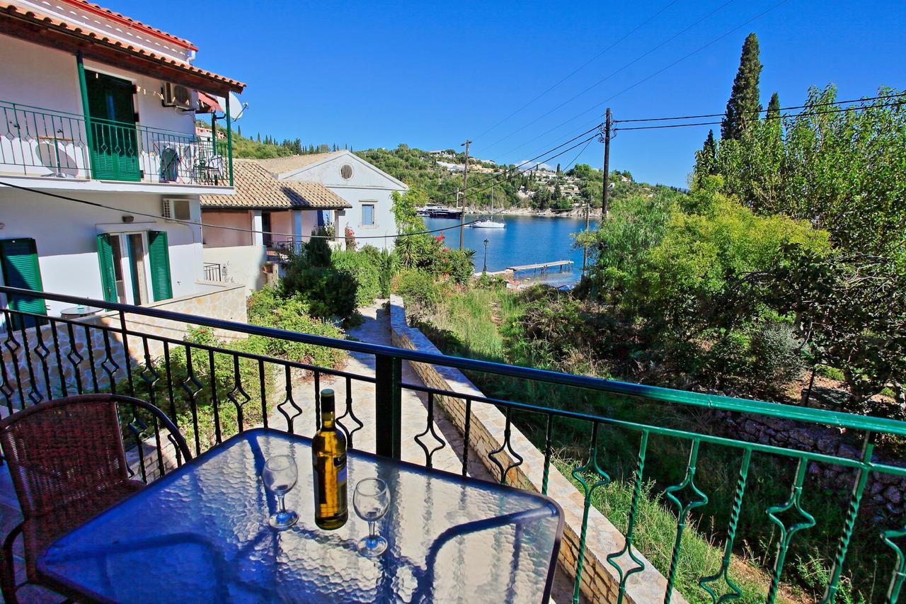 דירות קלאמי Katerina House מראה חיצוני תמונה