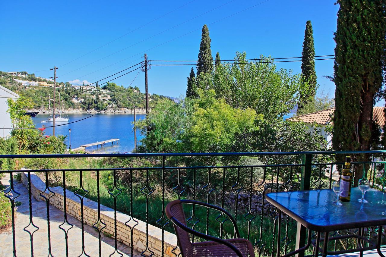 דירות קלאמי Katerina House מראה חיצוני תמונה